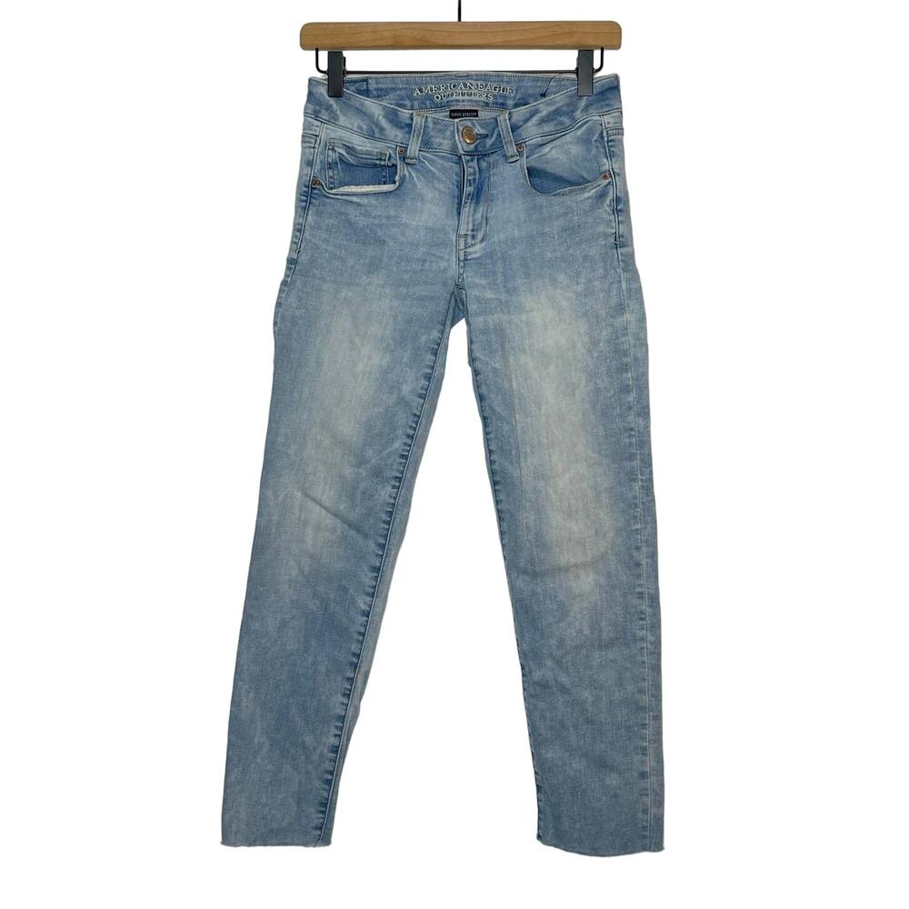 American Eagle Skinny Jeans Women's Size 2 Blue‎ Denim Low Rise Stretch Raw Hem